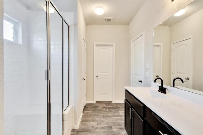 Building Photo - 2014 Arborside Dr