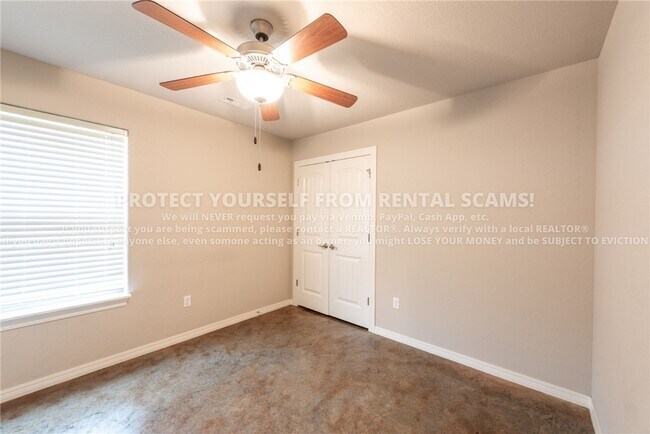 Building Photo - 3532 W Foxtail Lily Ln
