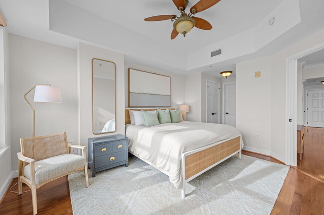 Building Photo - 419 Sky Sail Blvd