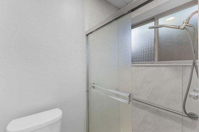 Building Photo - 729 Stendhal Ln