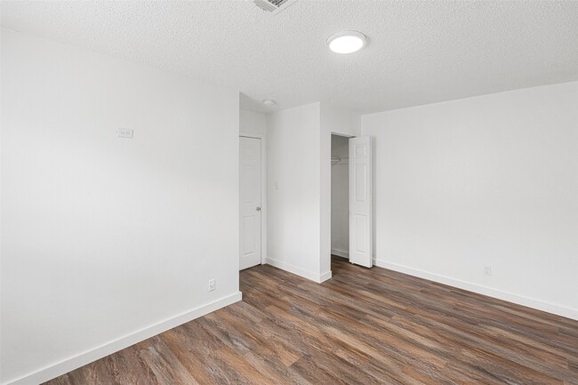 Building Photo - 9005 Gabriel St