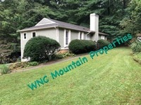 Building Photo - 44 Pine Ridge Trl