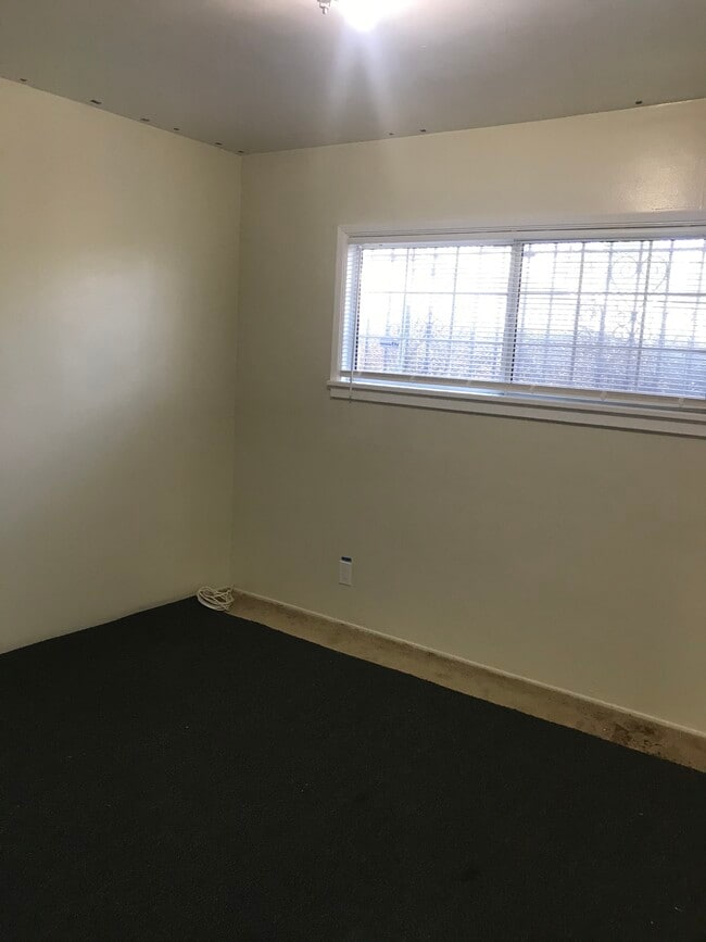 Master Bedroom Area - 1235 W 107th St