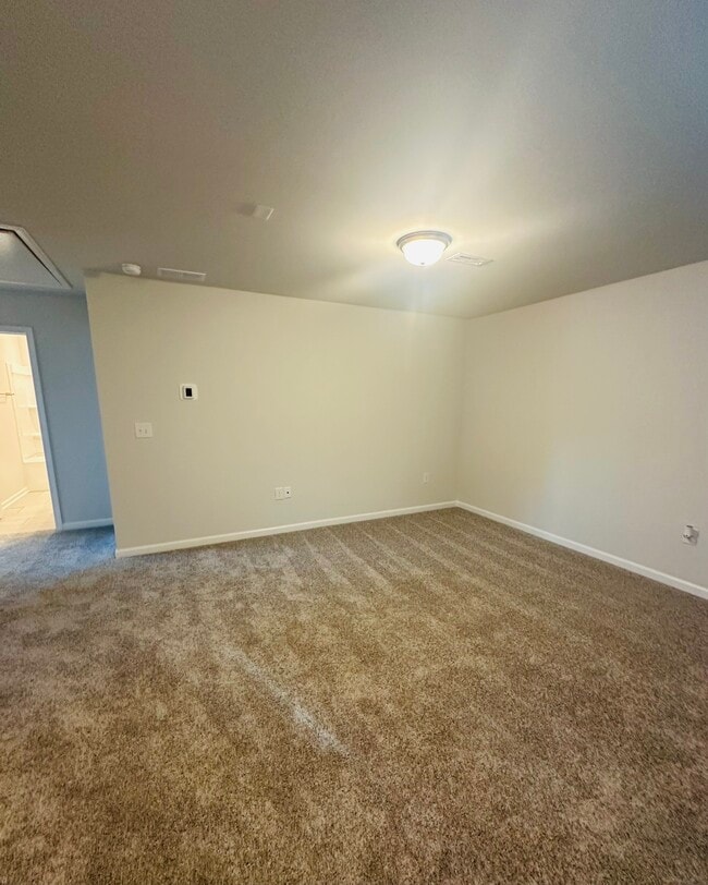 Building Photo - 520 Providence Spgs Ln
