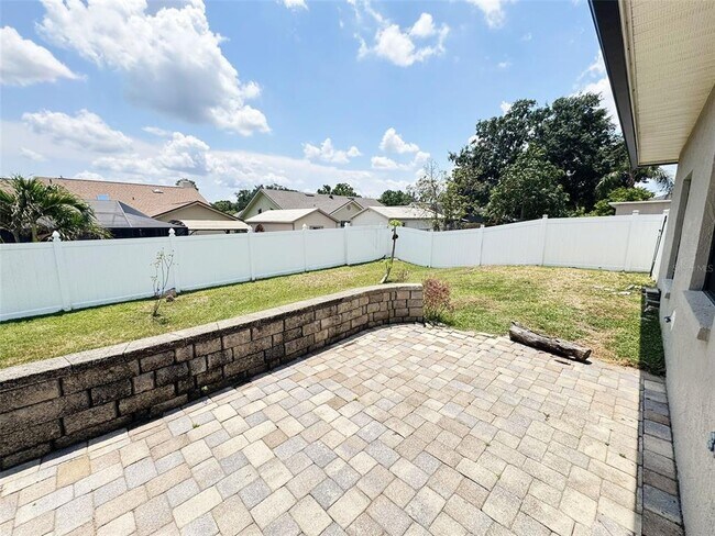 Building Photo - 346 Sterling Dr
