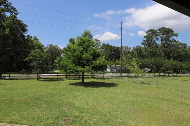 Building Photo - 16890 Porter Ln