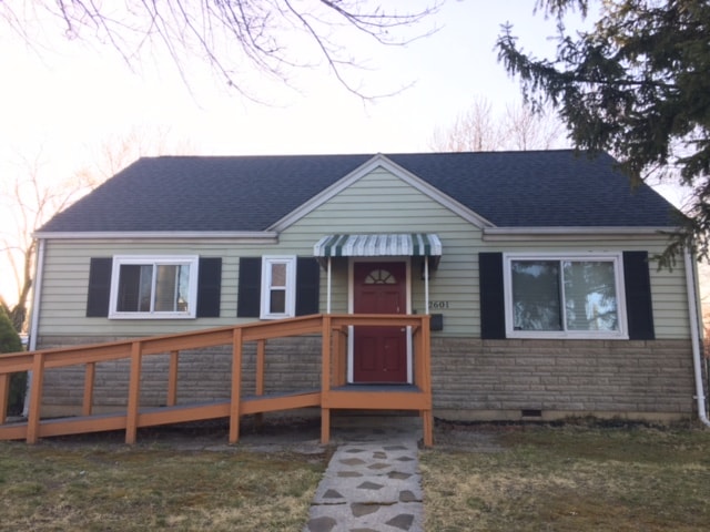 Primary Photo - 2601 Millvale Ave