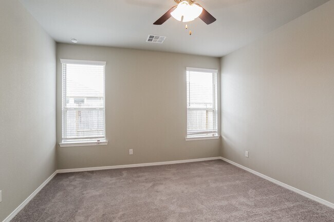 Building Photo - 25726 Northpark Palm Dr
