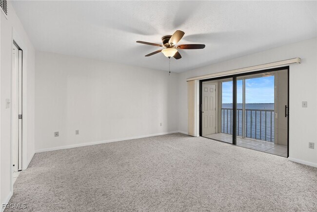 Building Photo - 4019 SE 20th Pl