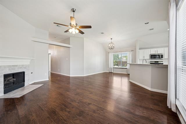 Building Photo - 8308 Sonnet Dr