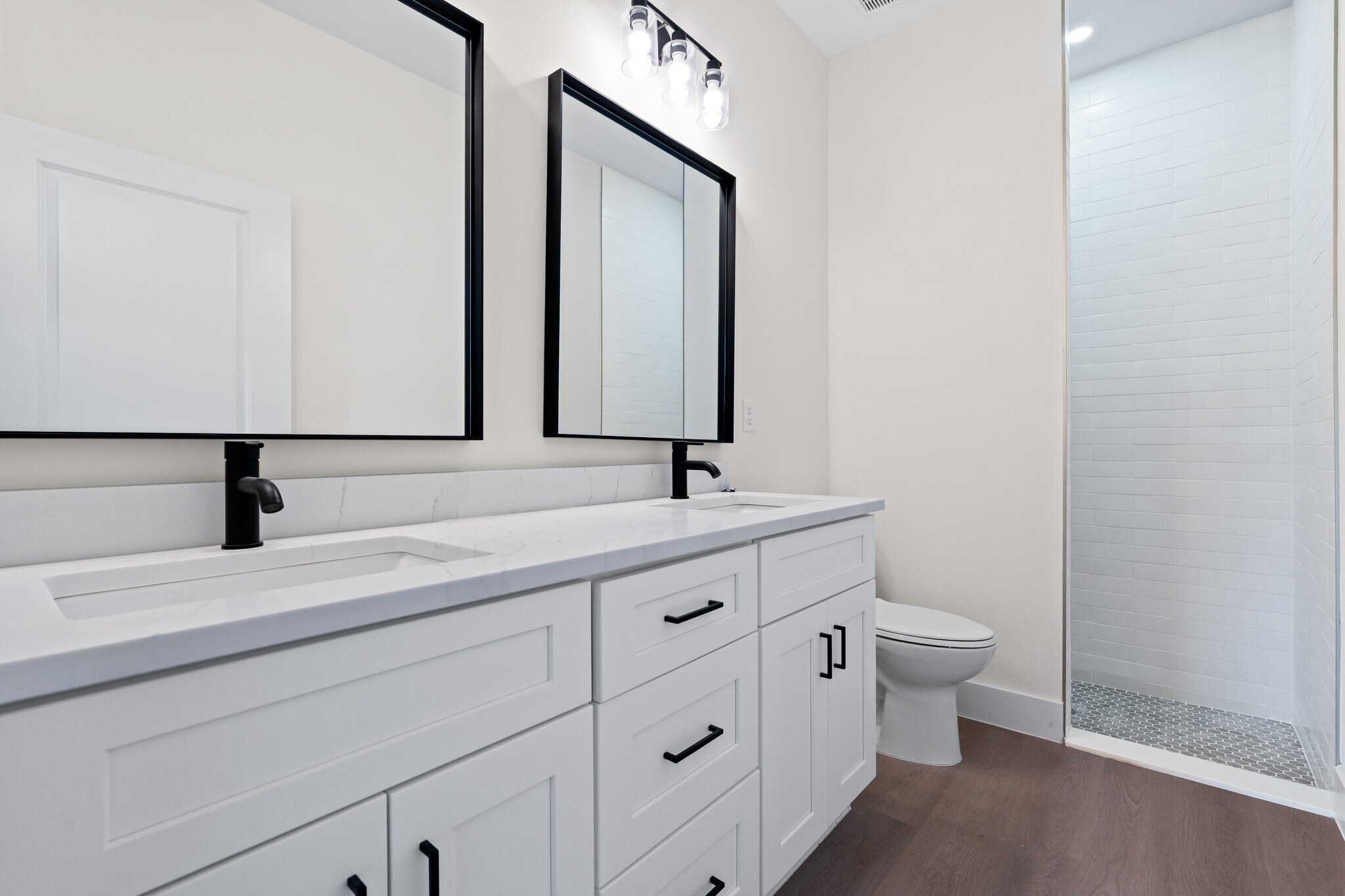 Building Photo - 12138 Tetzel Ave