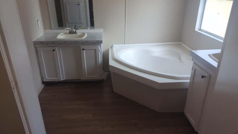 Building Photo - 114B Ava Ln