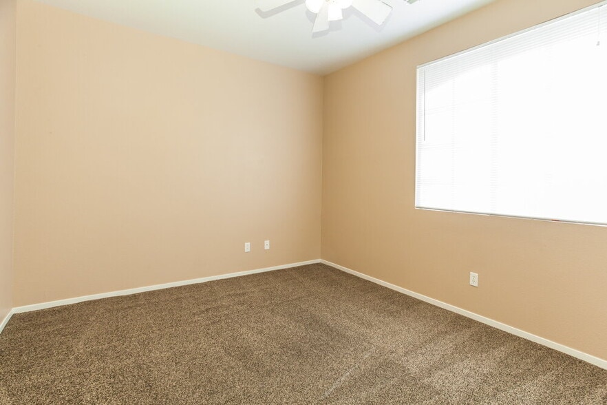 Building Photo - 5608 Rustic View Ct