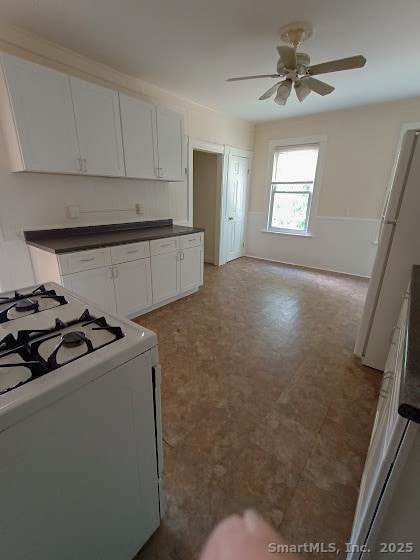 Building Photo - 198 N Main St