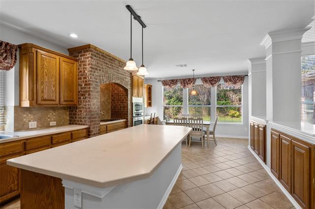 Building Photo - 8036 Ocean Dr