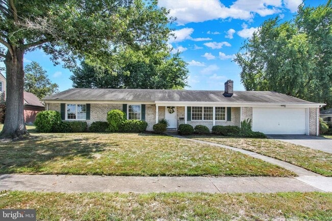 Building Photo - 974 Fairview Ave