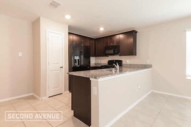 Building Photo - 6088 Determine Ln