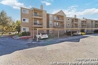 Building Photo - 4119 Castlewood