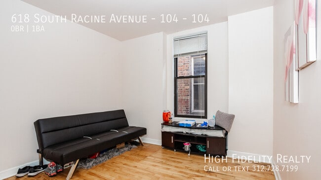 Building Photo - 618 S Racine Ave