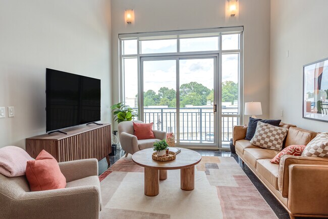 Building Photo - 2608 Erwin Rd