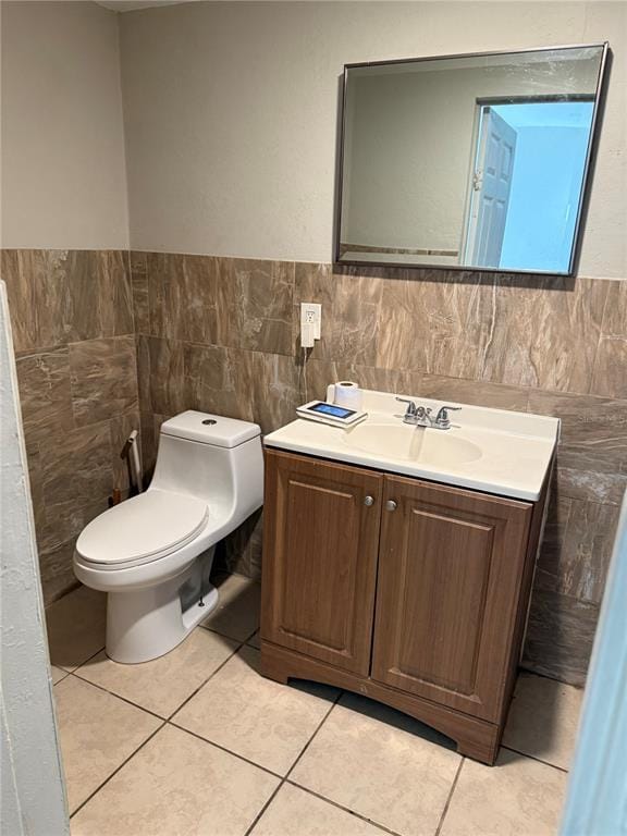 Building Photo - 720 Manor Dr