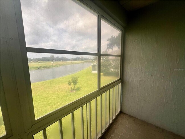 Building Photo - 315 Eagle Ridge Dr