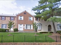 Building Photo - 1919 Addison Rd S
