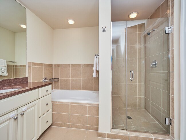 Master Bath with Tub & Shower - 3625 10th St N
