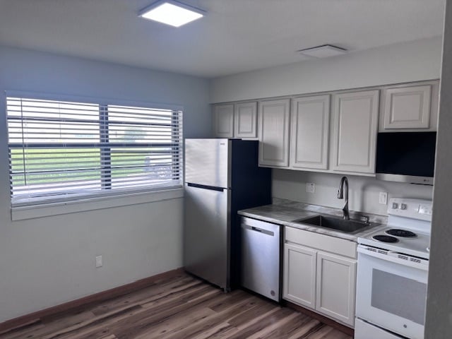 Building Photo - 4 Bonne Terre Ct