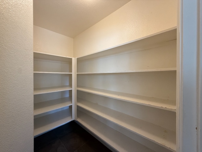 Building Photo - 8258 Lauffer Way