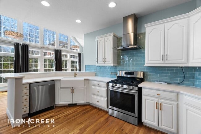 Building Photo - 1904 Bearberry Ln