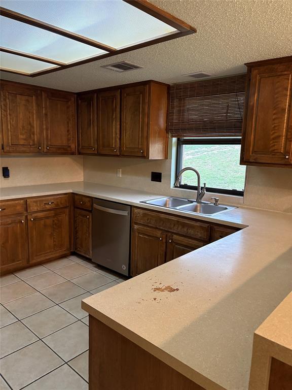 Building Photo - 7745 El Dorado Dr