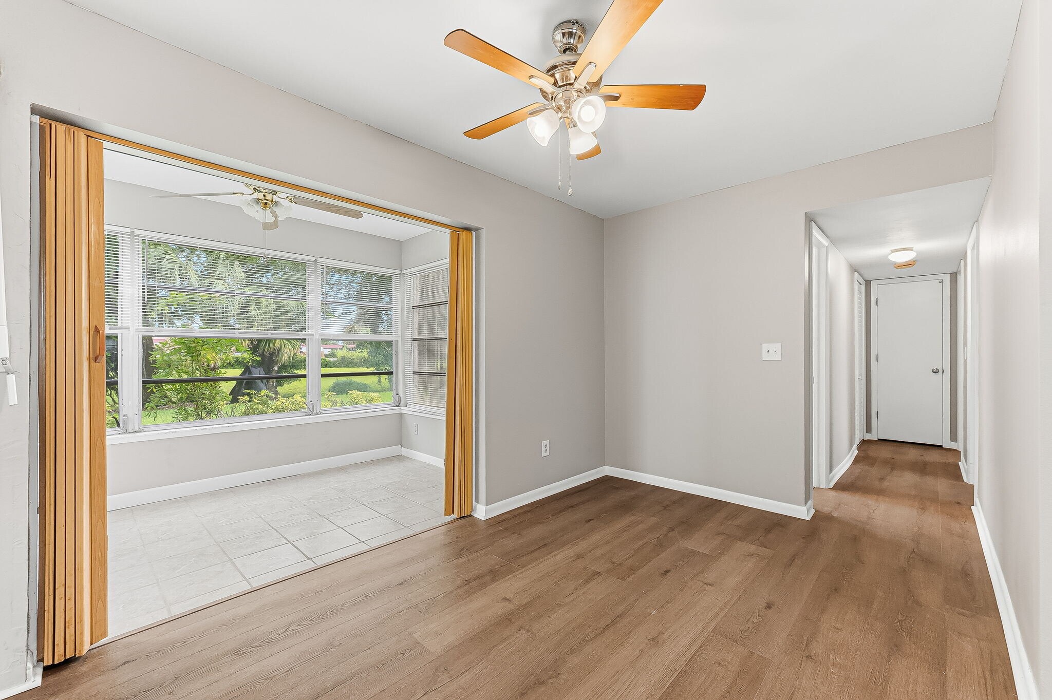 Building Photo - 1514 Edgewater Cir