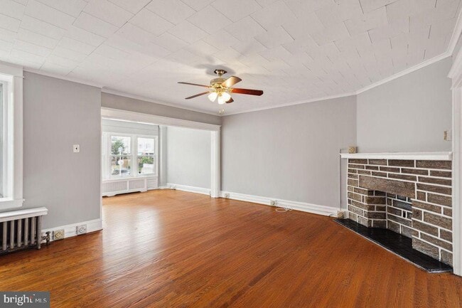 Building Photo - 1214 Van Kirk St