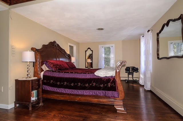 Building Photo - 94 Rice St