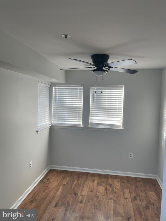 Building Photo - 8375 Montgomery Run Rd