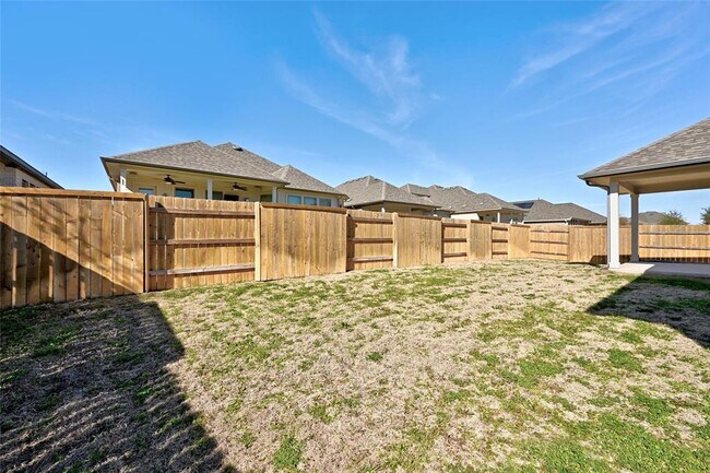 Building Photo - 160 Fawn Riv Run