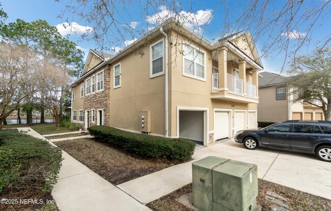 Building Photo - 7214 Deerfoot Cir