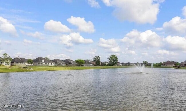 Building Photo - 109 Easy Rock Landing Dr