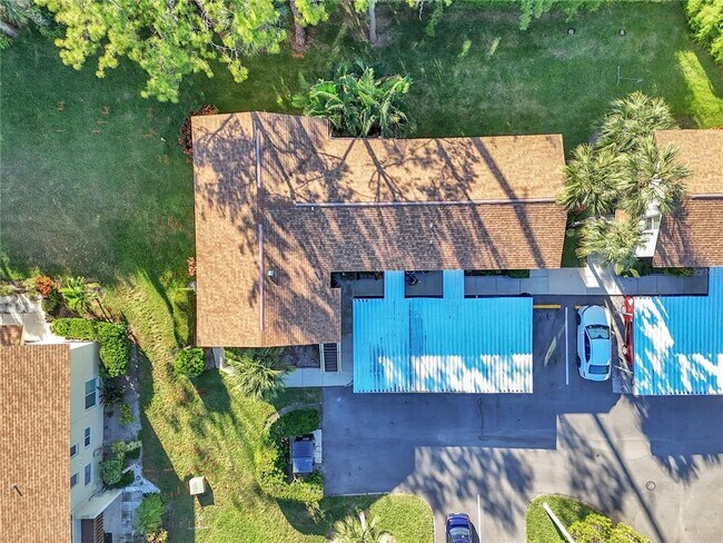 Building Photo - 501 E Bay Dr