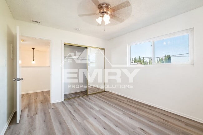 Building Photo - 3848 W 105th St