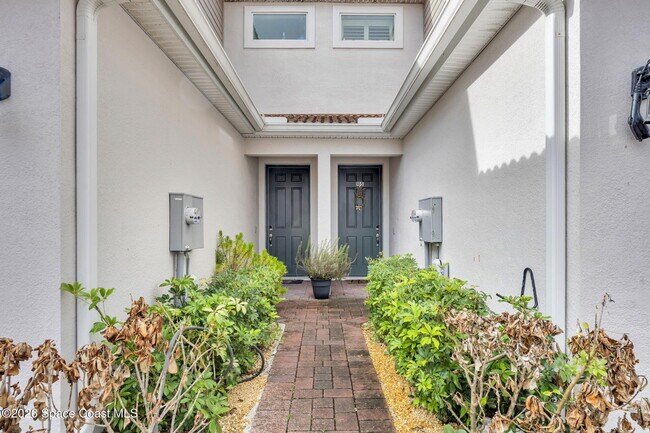 Building Photo - 1445 Isabella Dr