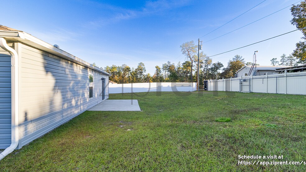 Building Photo - 619 Marion Oaks Blvd