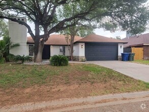 Building Photo - 1624 Eagle Crest Loop