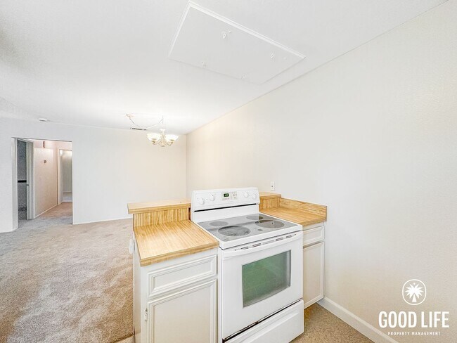 Building Photo - SD: 2B/2BA in the Westwood Community of Rancho Bernardo featuring Air Conditioning and 2-car deta...