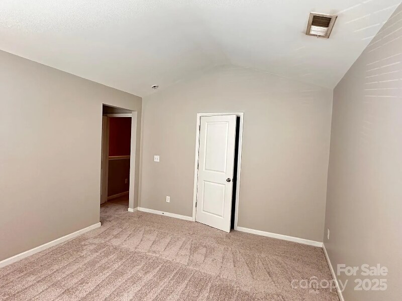 Building Photo - 6029 Guildford Hill Ln