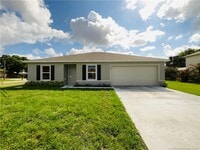 Building Photo - 1701 SE Manth Ln
