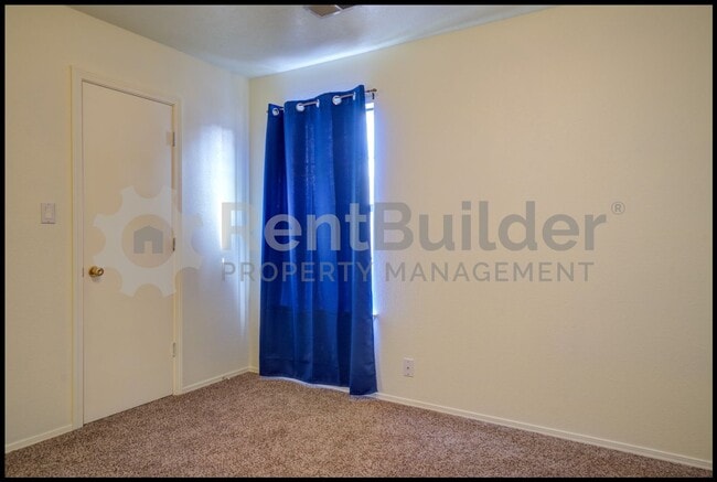 Building Photo - CALL US TODAY AT (505) 808-6467 TO SCHEDULE A CONVENIENT SHOWING