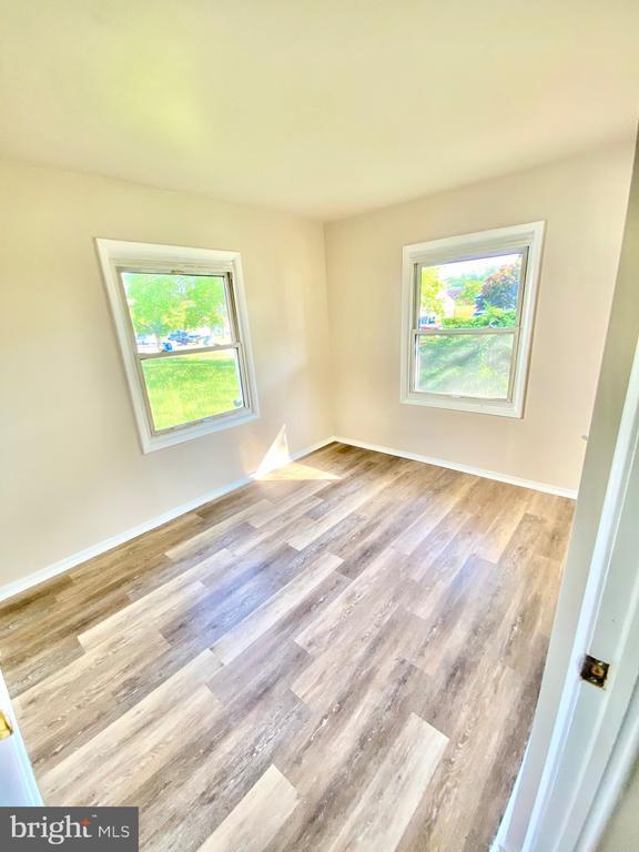 Building Photo - 46 Beaverdale Ln