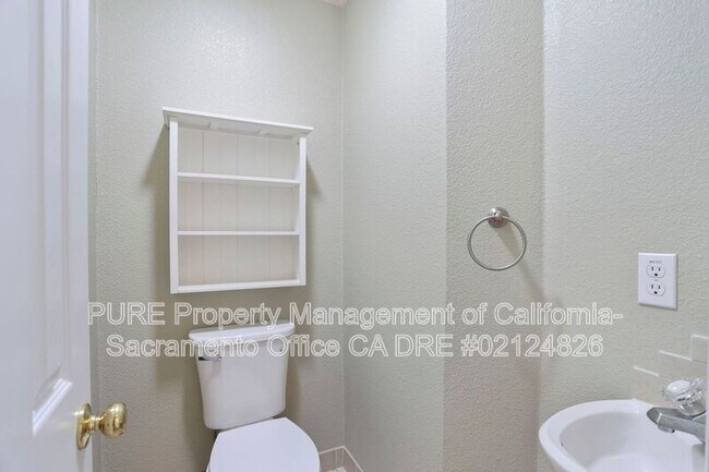 Building Photo - 7777 Uplands Way